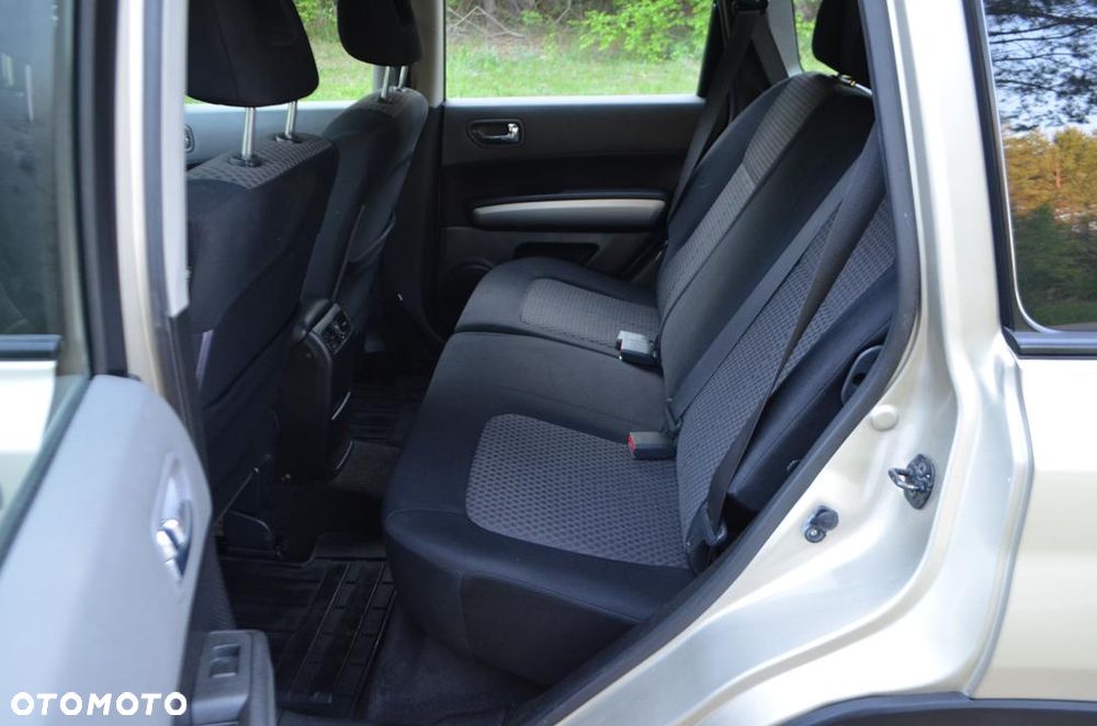 Nissan X-Trail 2.0 SE - 18