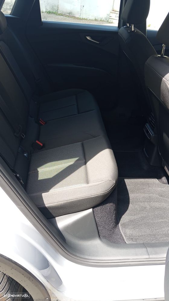 Audi Q4 e-tron 35 - 7
