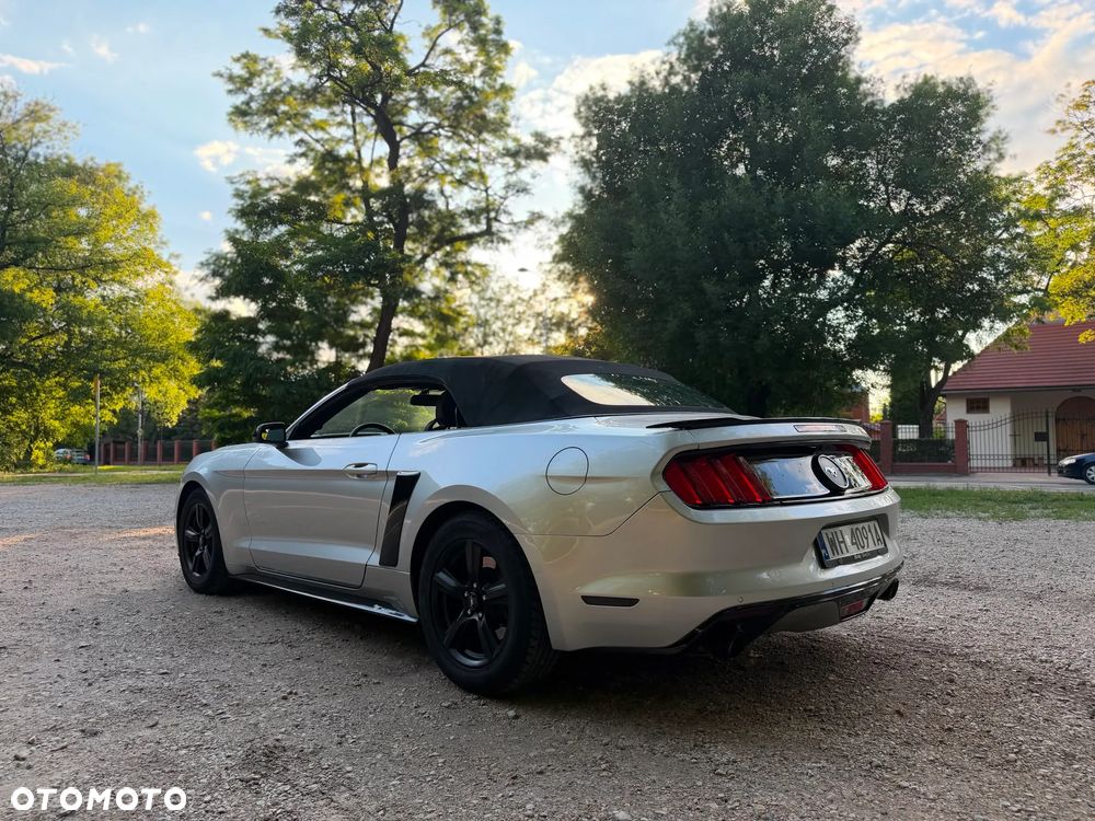 Ford Mustang 3.7 V6 - 17