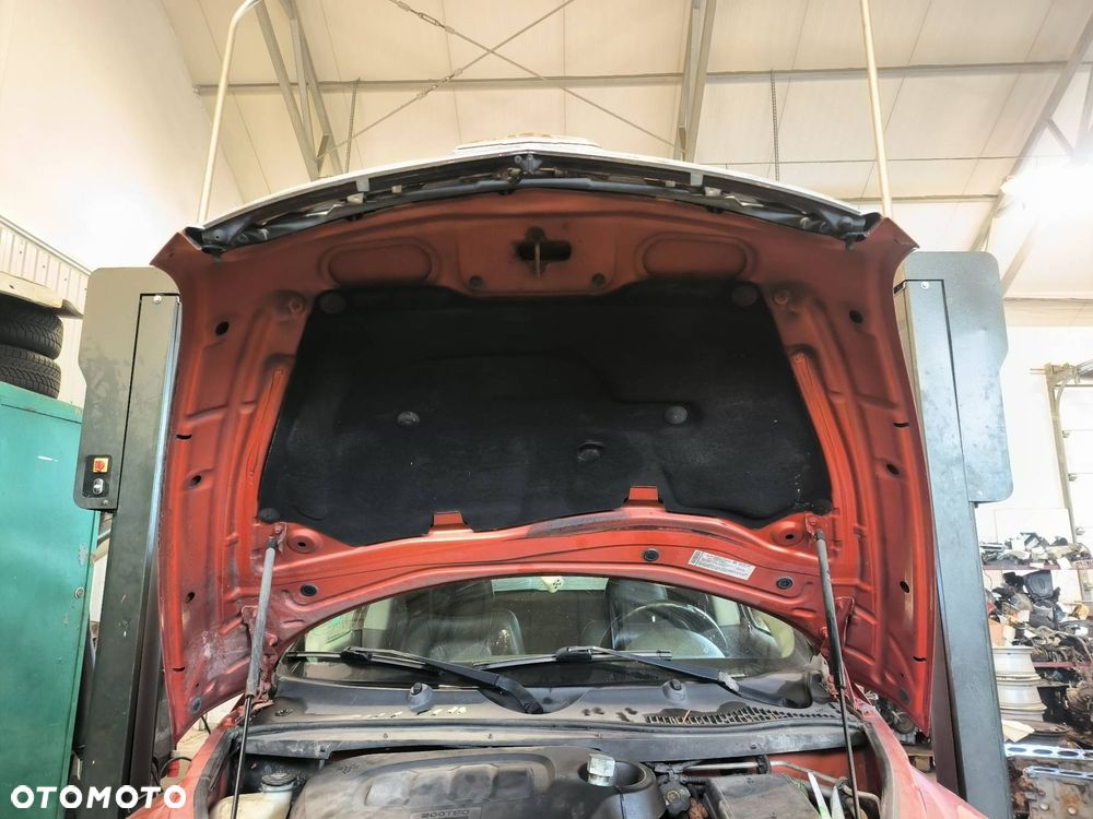 MASKA CHEVROLET HHR GRILL - 2