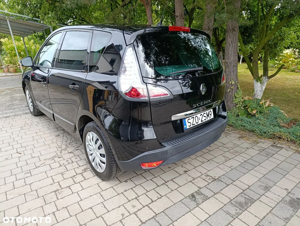 Renault Scenic - 16