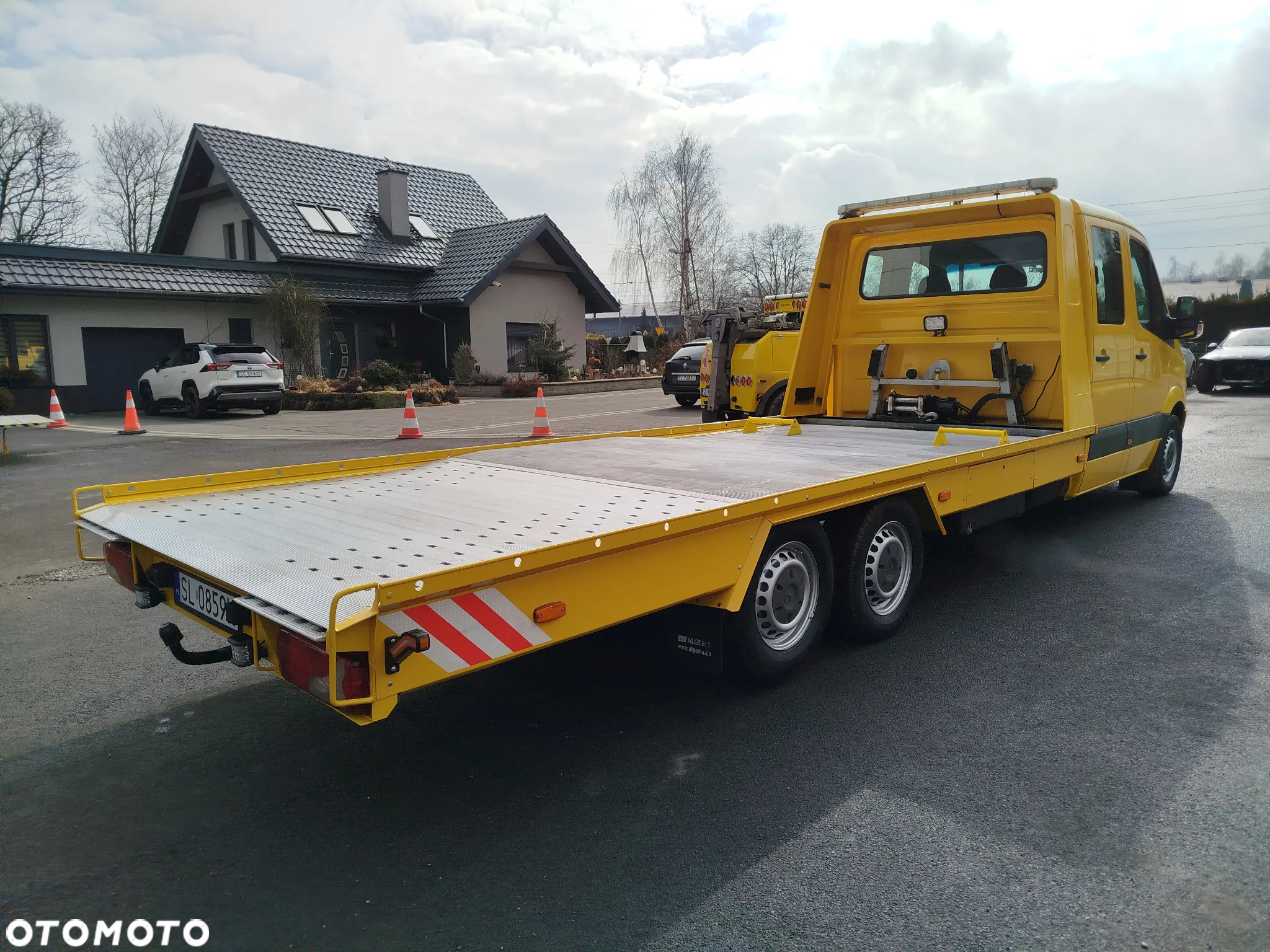Mercedes-Benz SPRINTER - 4