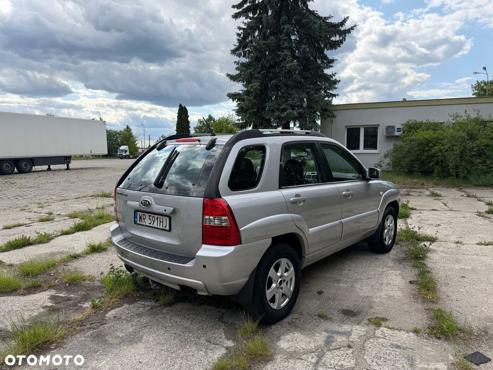 Kia Sportage 2.0 CRDi Tour + - 5