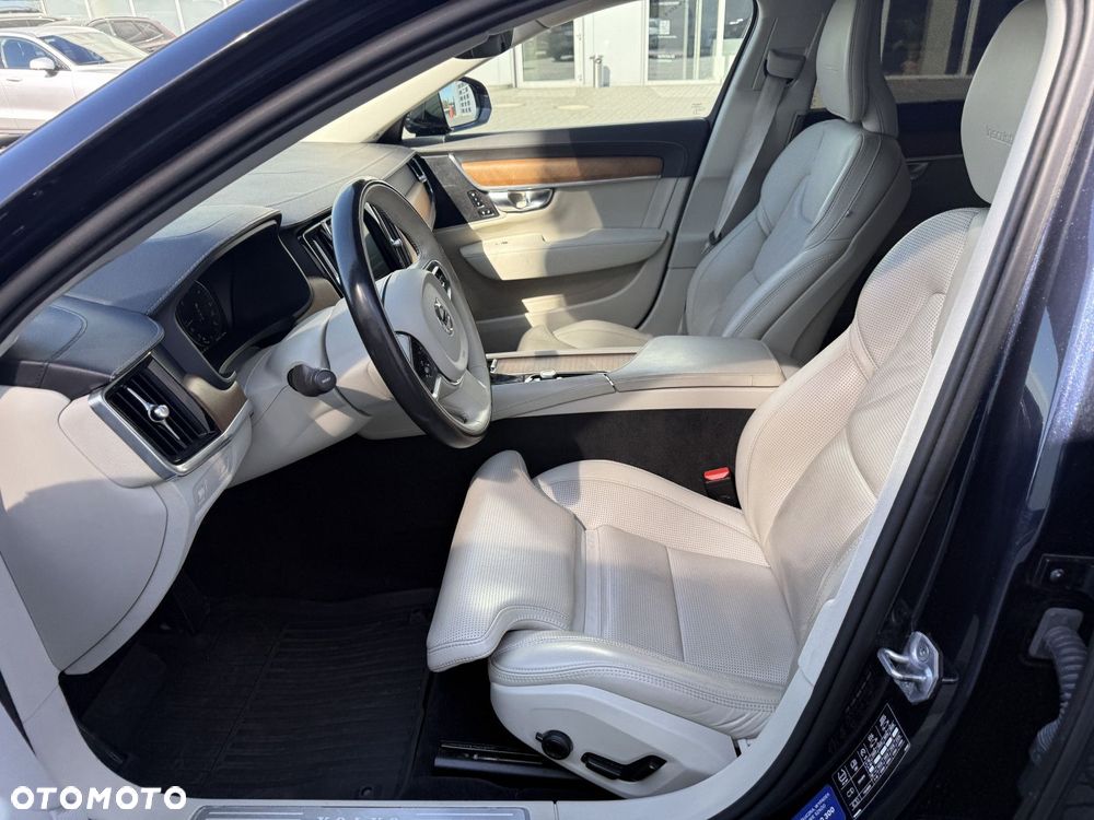 Volvo S90 - 9