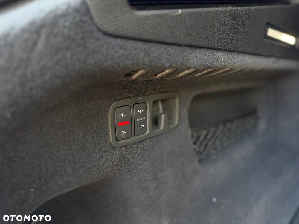 Audi SQ8 TDI mHEV Quattro Tiptronic - 28