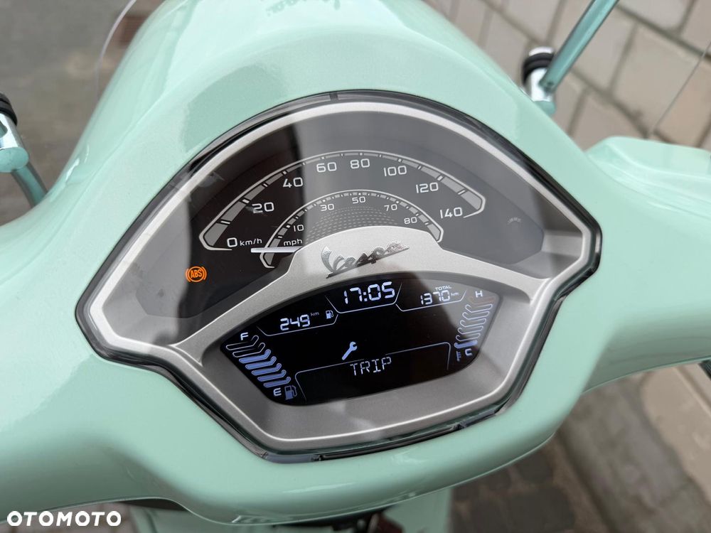 Vespa Primavera - 14