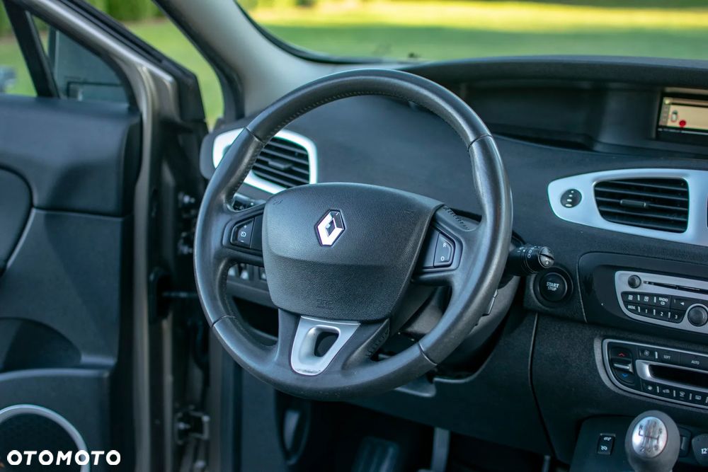 Renault Scenic - 40