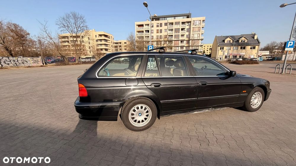 BMW Seria 5 - 17