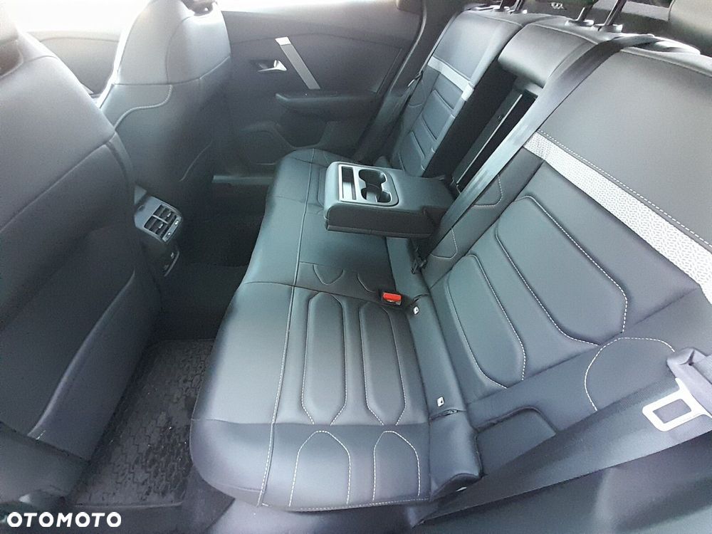 Citroën C4 1.2 PureTech Shine S&S EAT8 - 18