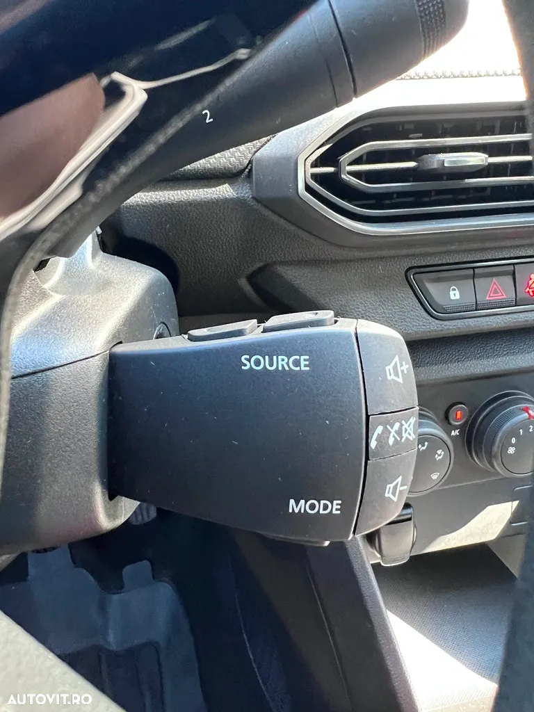Dacia Logan ECO-G 100 Essential - 29