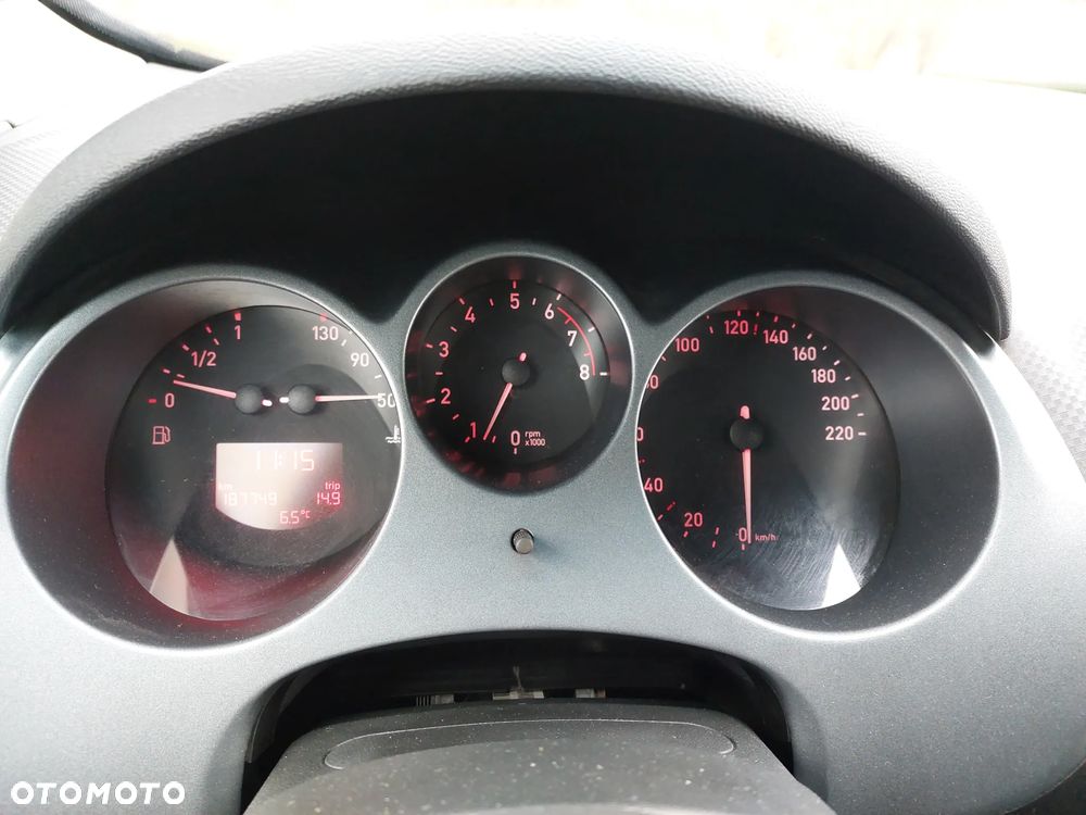 Seat Toledo 1.6 Reference - 18