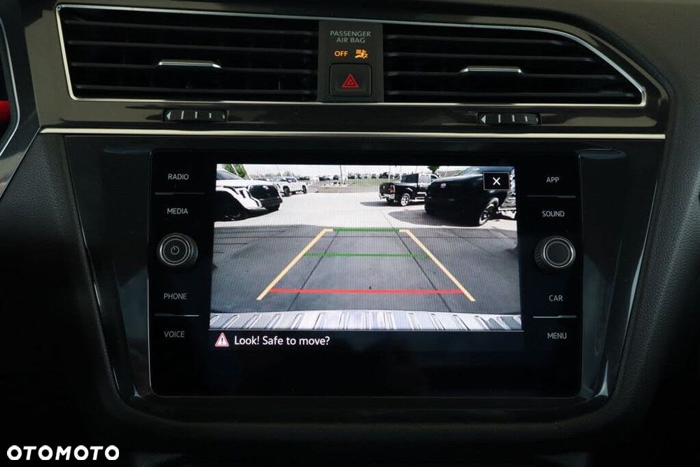 Volkswagen Tiguan - 22
