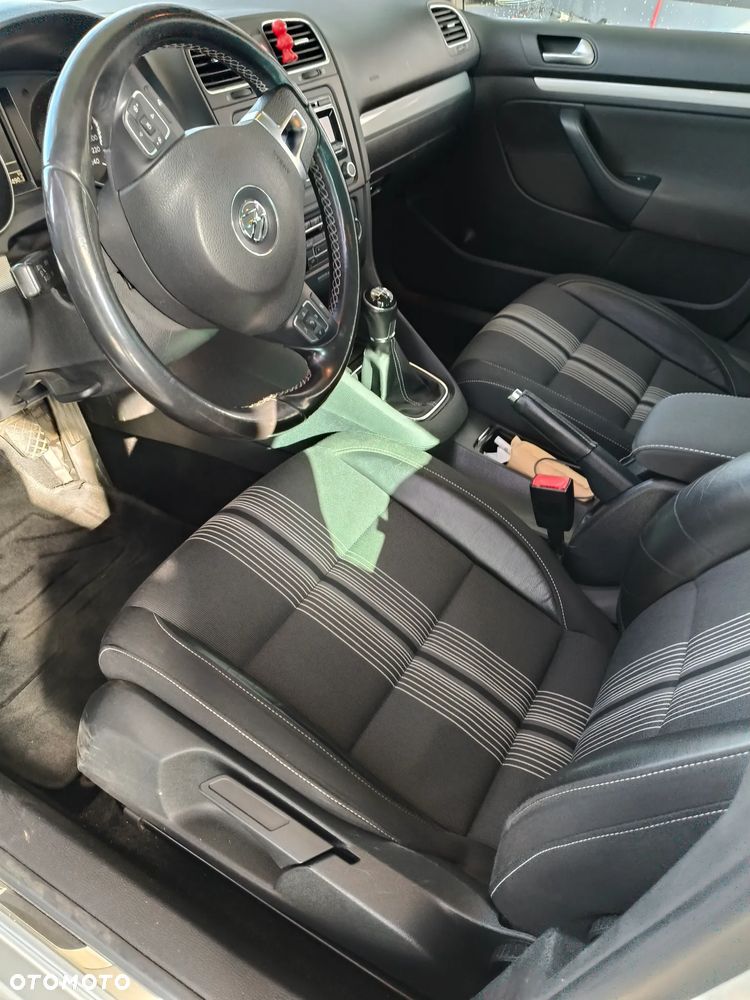 Volkswagen Golf 1.6 TDI BlueMotion Technology Comfortline - 8
