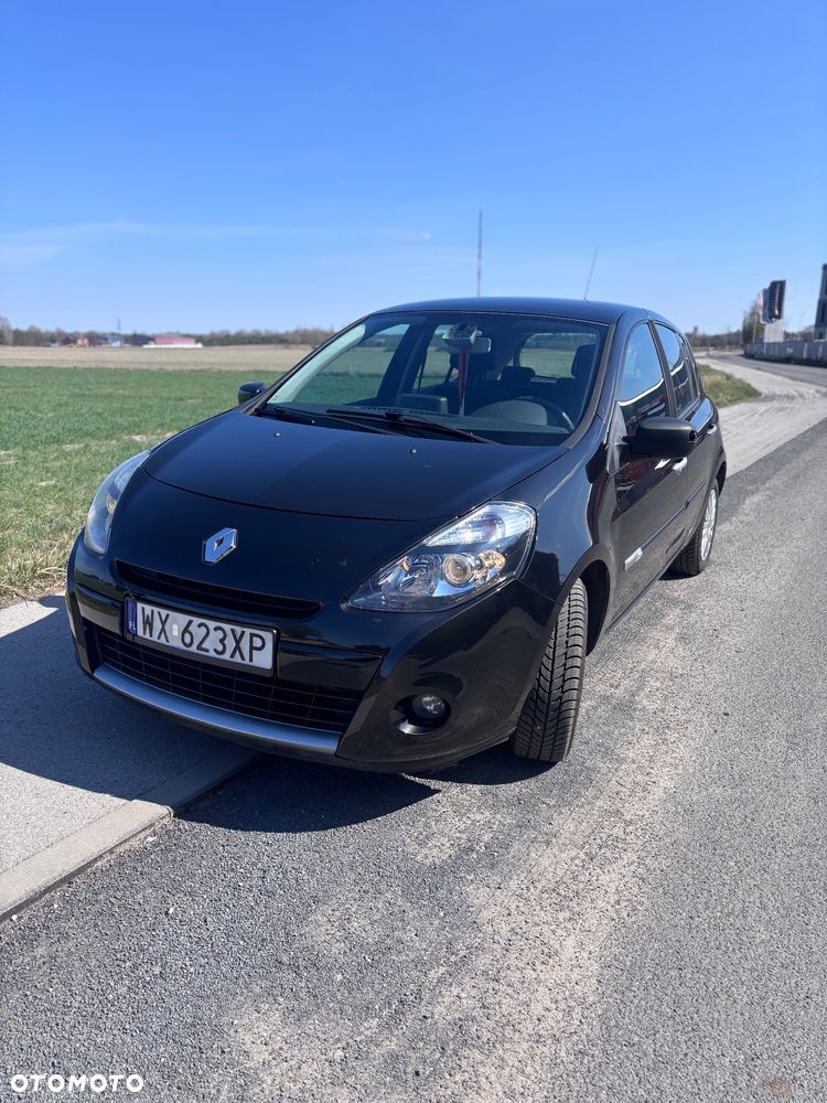 Renault Clio 1.2 16V 75 Night and Day - 1