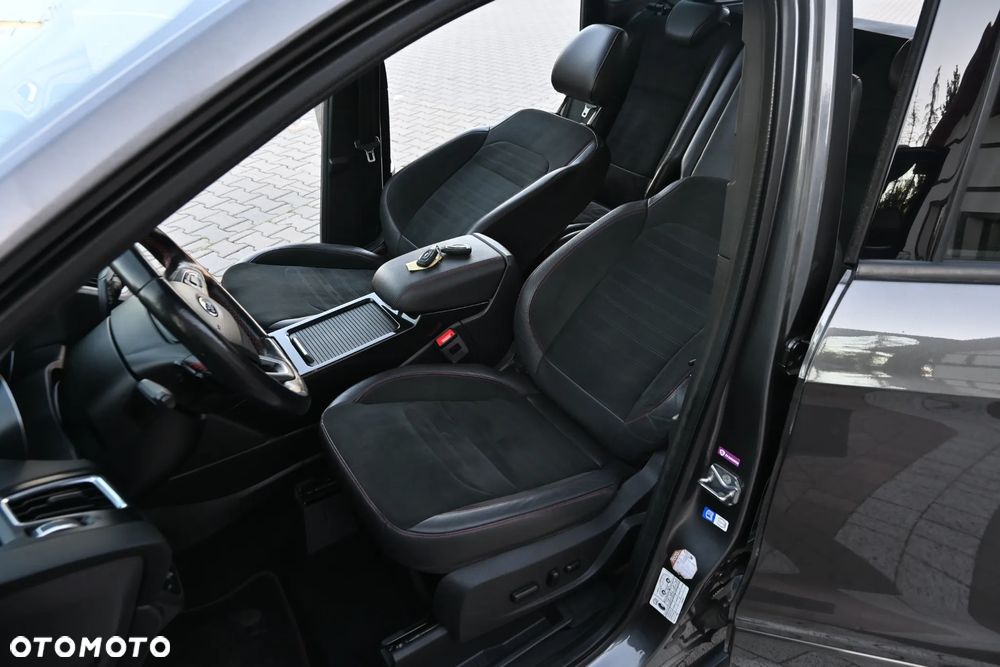 Ford Kuga 1.5 EcoBoost 4x4 ST-Line - 36