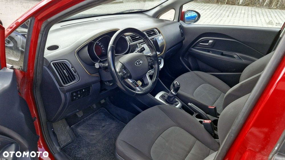 Kia Rio 1.4 crdi Business Line - 11