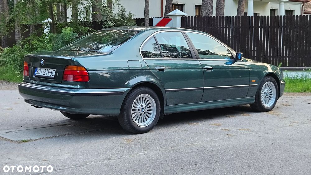 BMW Seria 5 - 33