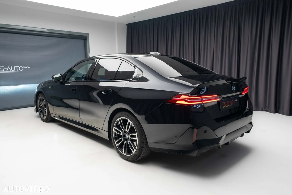 BMW Seria 5 520d xDrive Aut. - 5