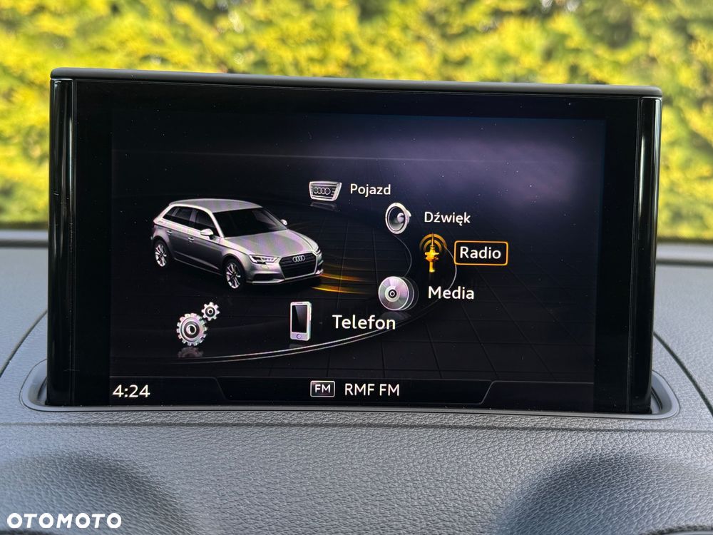 Audi A3 Sportback 30 TFSI S tronic design - 30