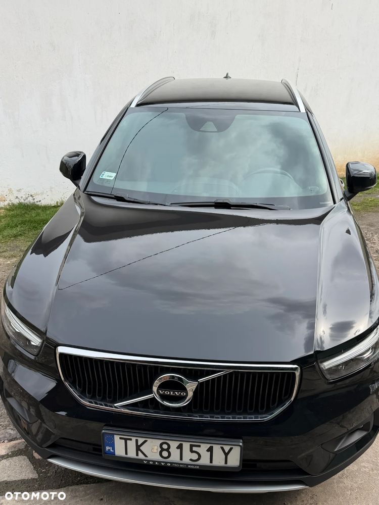 Volvo XC 40 T3 Momentum Pro - 1