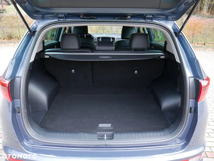 Kia Sportage 1.6 GDI 2WD Dream-Team Edition - 38