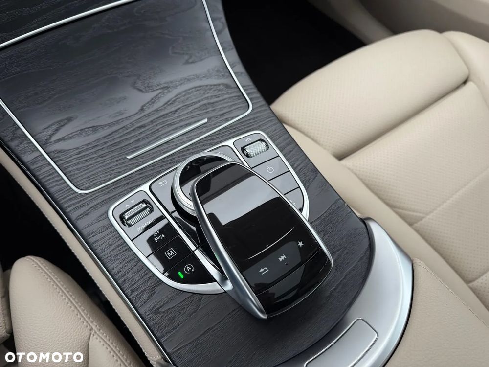 Mercedes-Benz GLC 250 4-Matic - 15