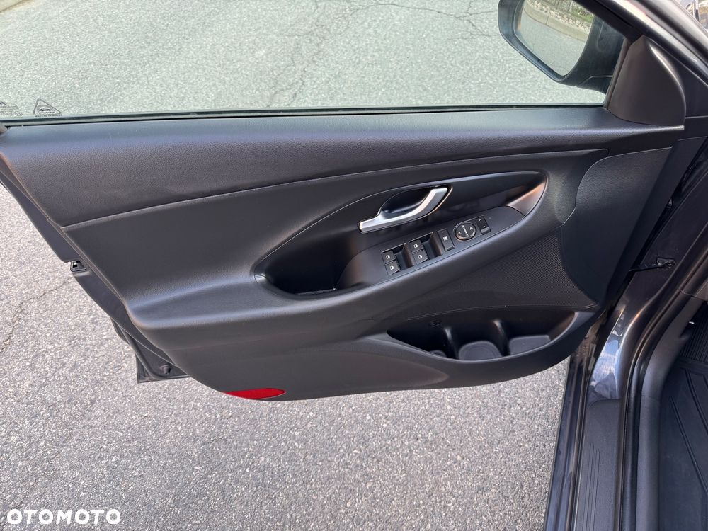 Hyundai i30 1.5 DPI Comfort - 13
