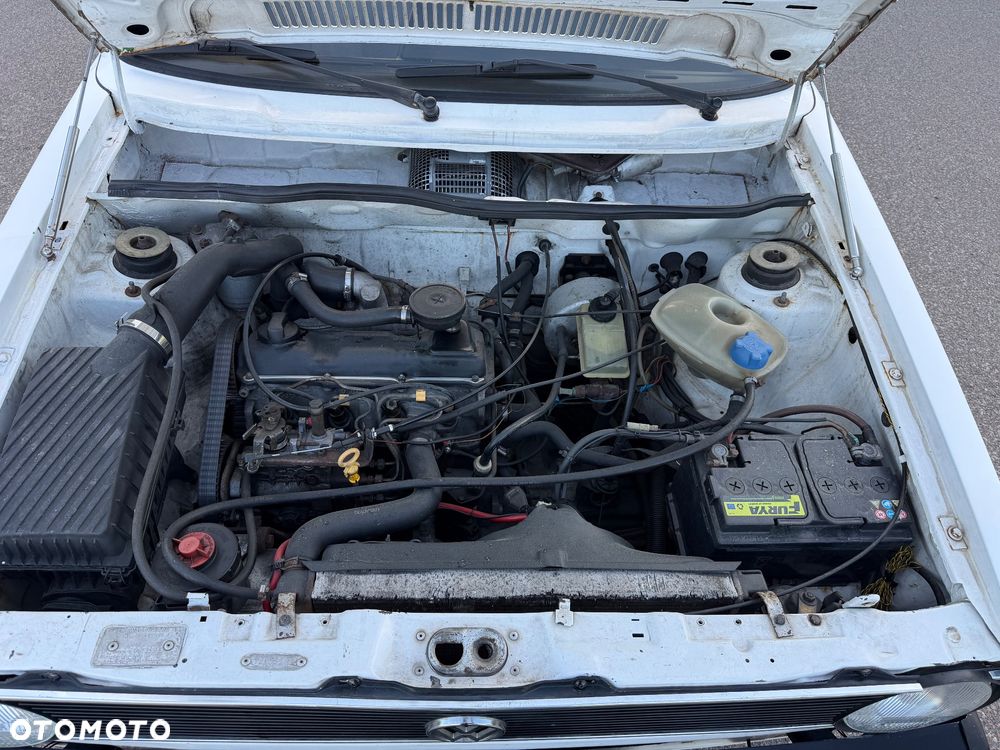 Volkswagen Golf 1.6 CL TD - 15
