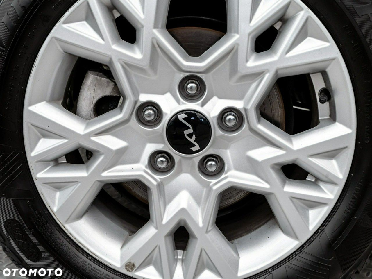 Kia Ceed 1.5 T-GDI M - 12
