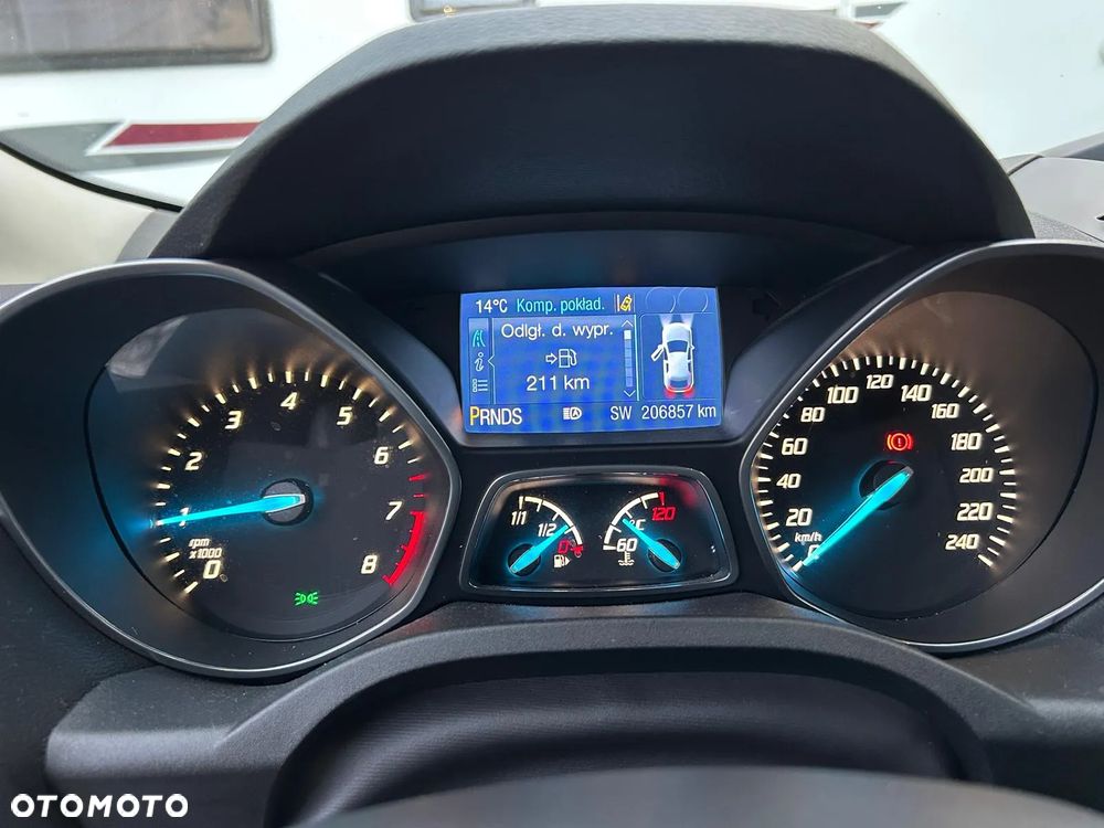 Ford Kuga 1.6 EcoBoost 4WD Titanium - 10