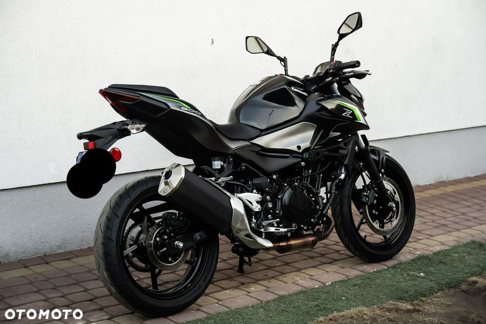 Kawasaki Z - 5