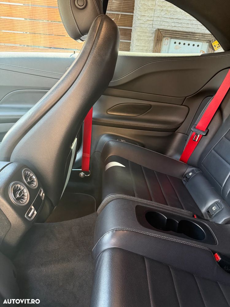 Mercedes-Benz E 300 d Aut. - 10