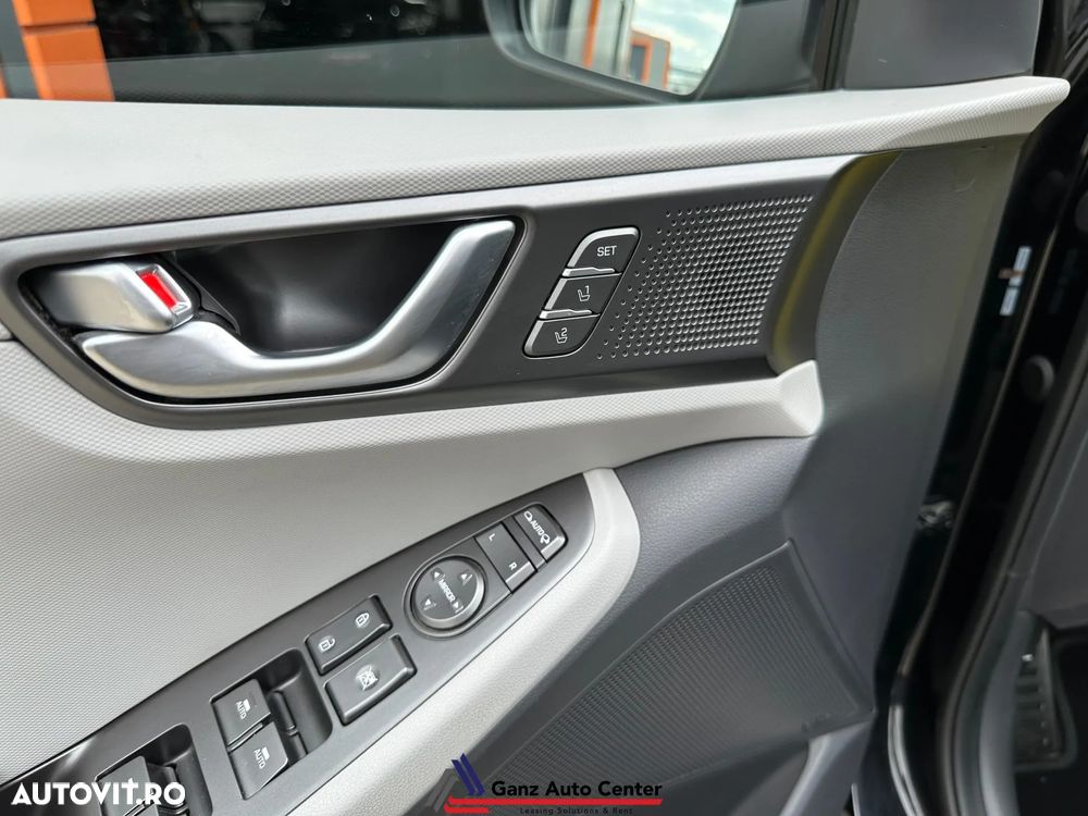 Hyundai IONIQ 1.6 GDI Premium - 21