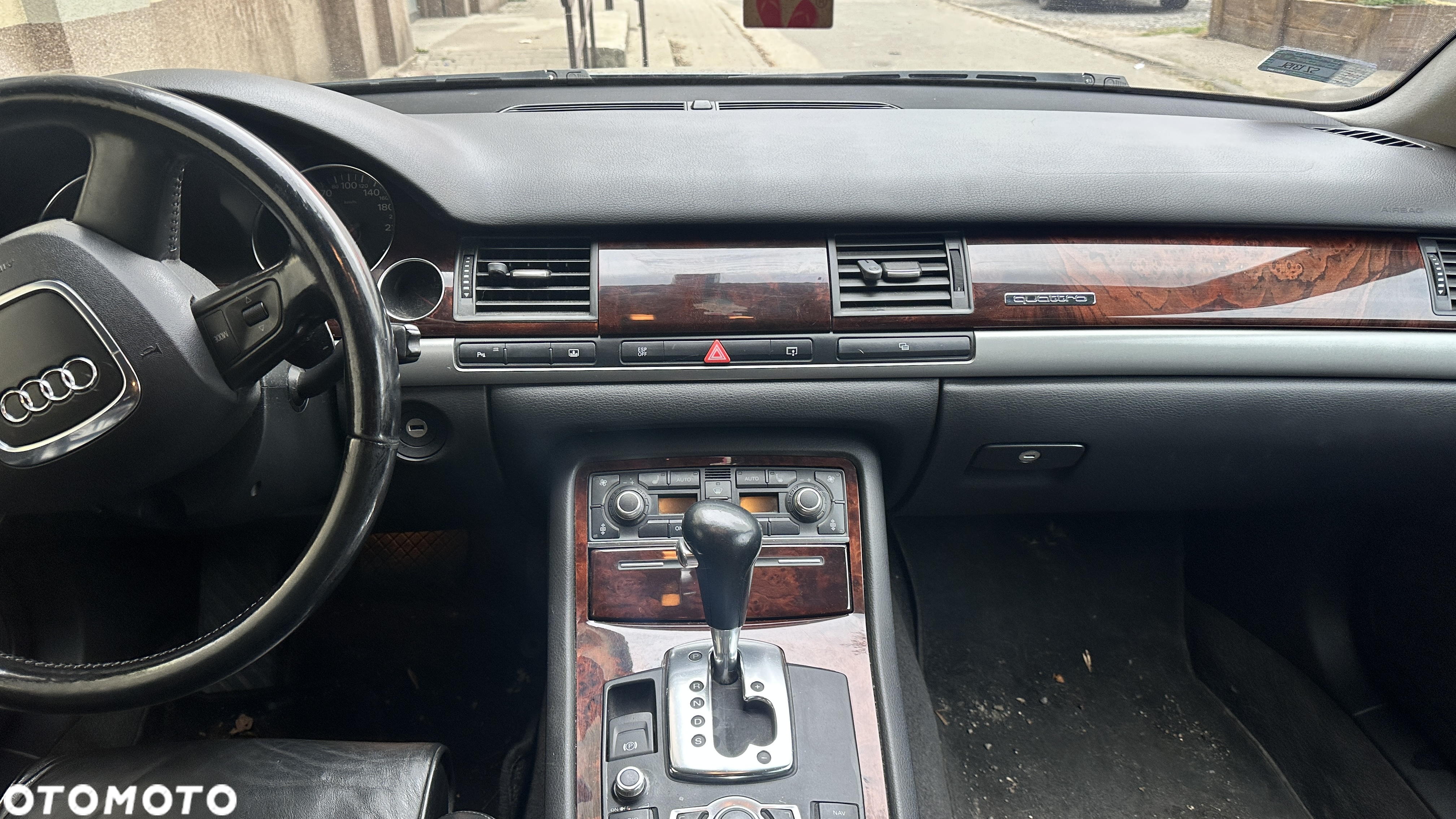 Audi A8 4.2 TDI L Quattro - 13