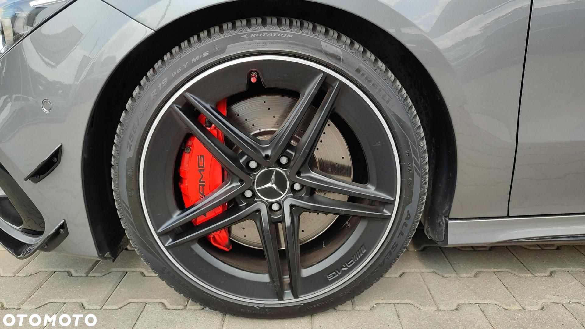 Mercedes-Benz CLA - 16