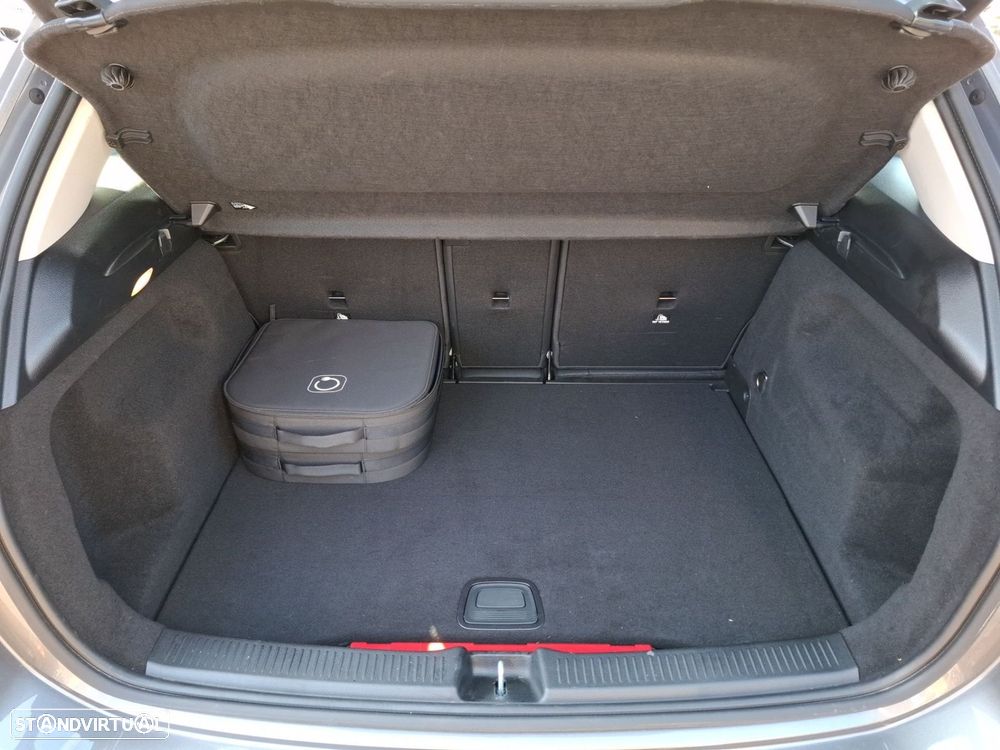 Mercedes-Benz B 250 e - 27