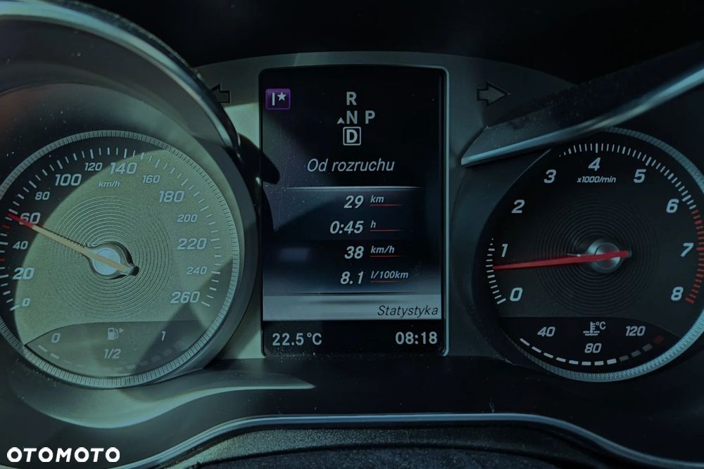 Mercedes-Benz Klasa C 180 (BlueEFFICIENCY) 7G-TRONIC Elegance - 31