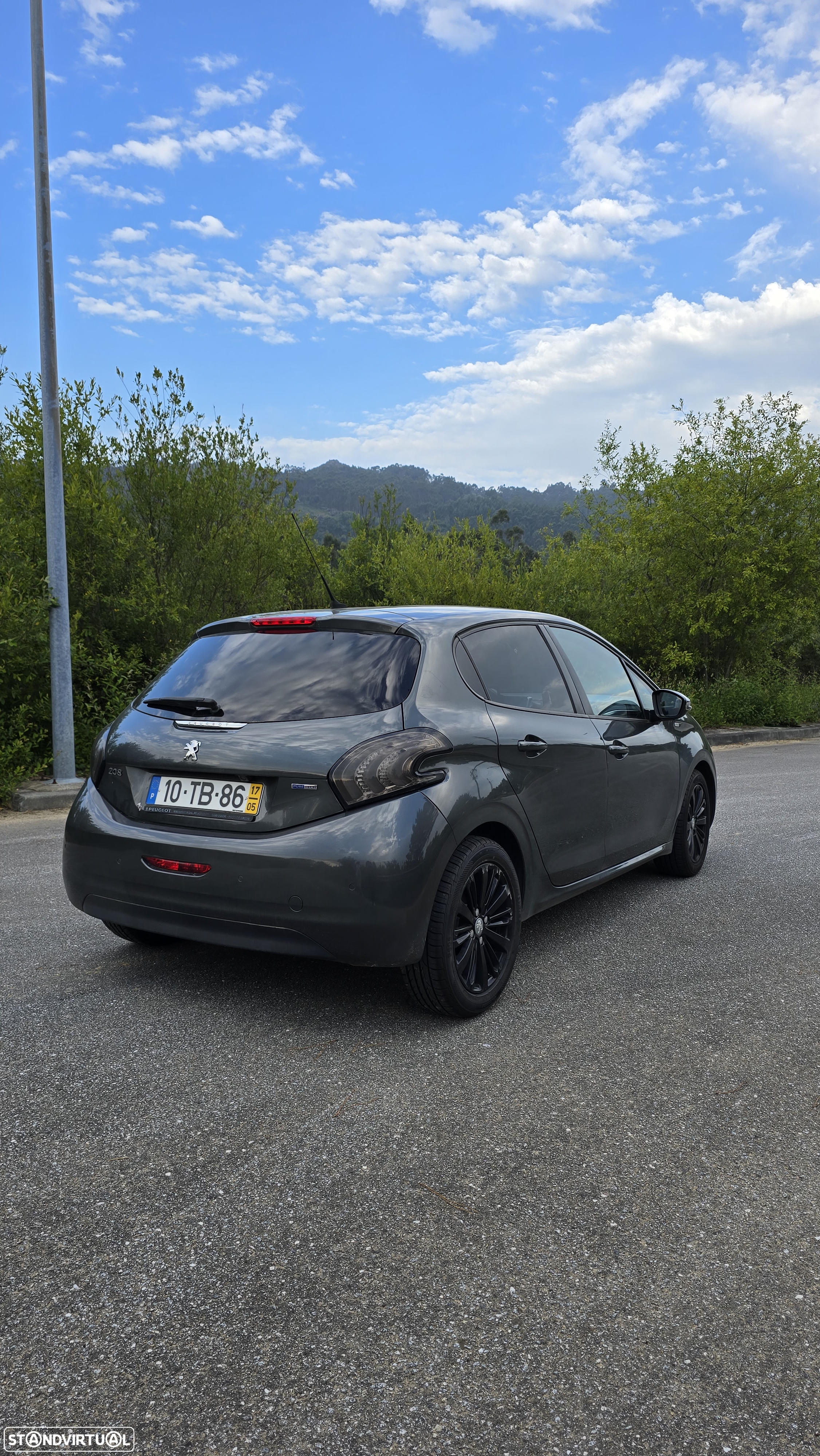 Peugeot 208 1.2 PureTech Style - 5