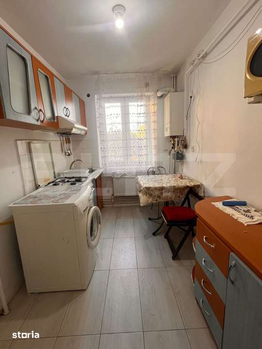 Apartament 2 camere ,47 mp, etaj intermediar, zona Spital — fotografia 3