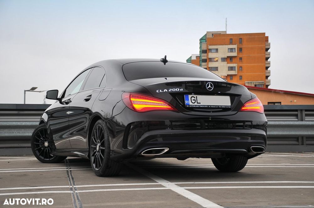 Mercedes-Benz CLA 200 d 7G-DCT AMG Line - 6