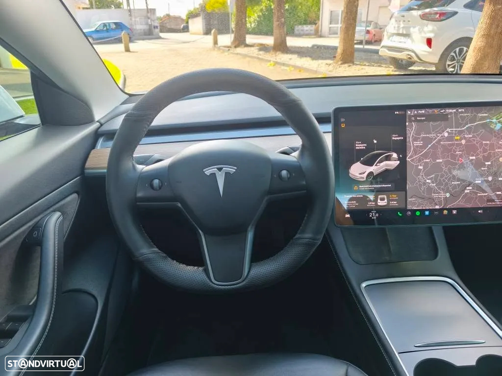Tesla Model 3 - 18