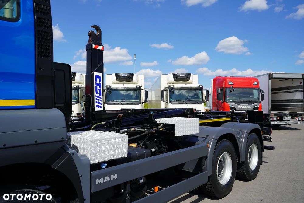 MAN TGS / 33.360  / 6 X 6  / E 6 / HAKOWIEC / MANUAL - 37