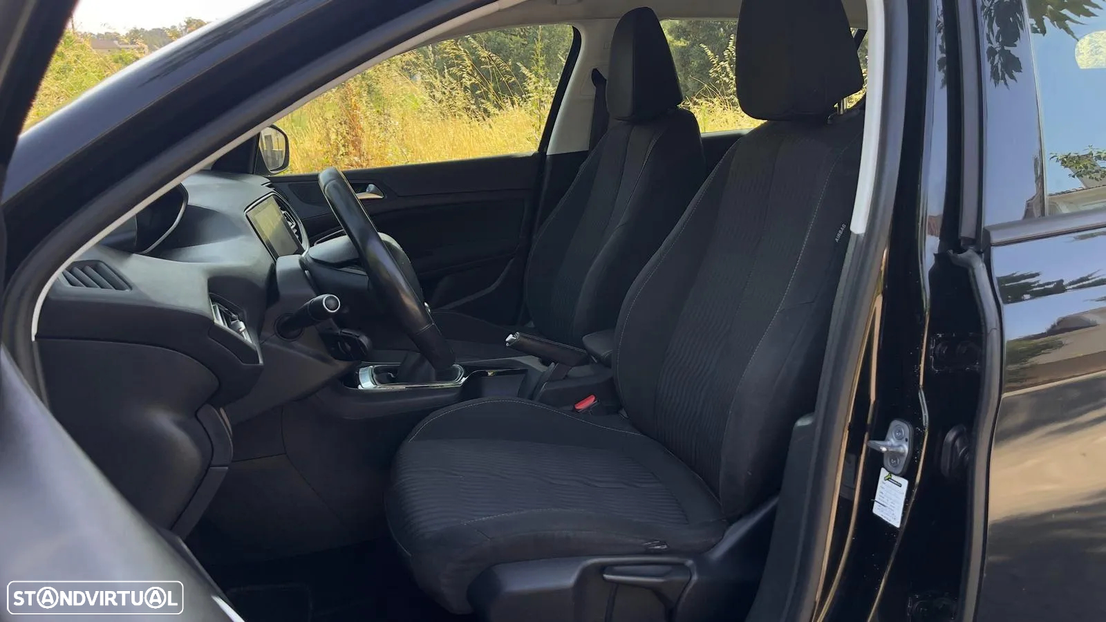 Peugeot 308 1.6 e-HDi Active J17 - 23