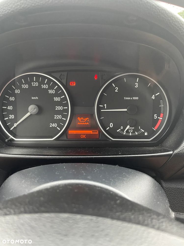 BMW Seria 1 118d - 10