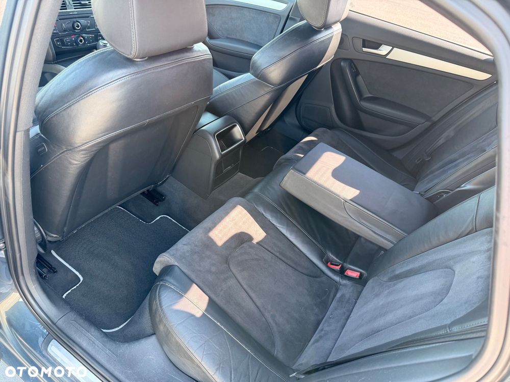 Audi A4 Limousine 3.0 TDI Quattro - 11