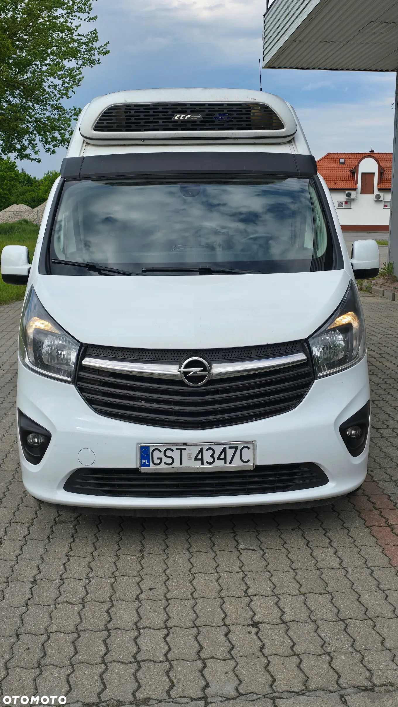 Opel VIVARO - 2