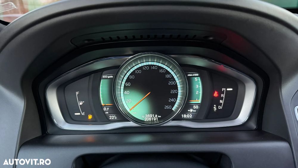 Volvo XC 60 D5 AWD Aut. Summum - 33