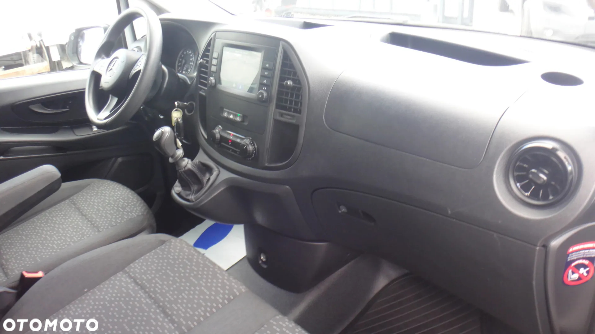 Mercedes-Benz VITO - 10