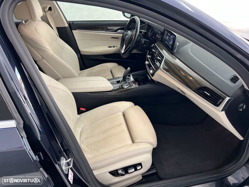 BMW 530 d Line Sport Auto - 48