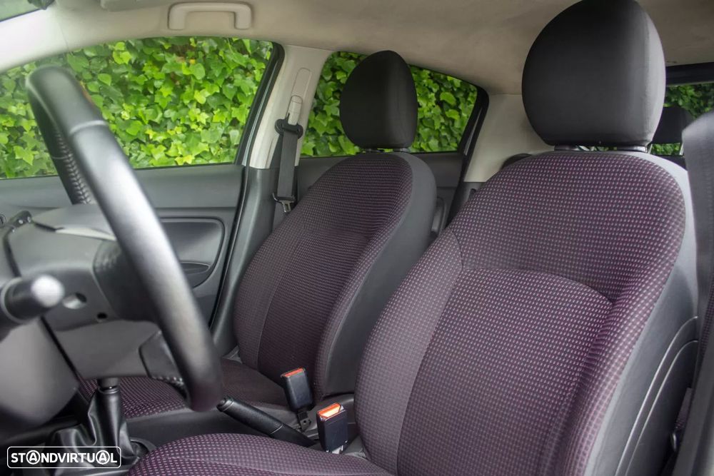 Mitsubishi Space Star 1.2 Intense ClearTec - 12